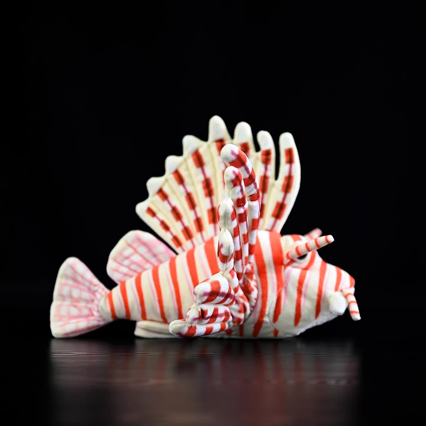 Pterois Volitans Coral Reef Fi - Aquarium Marine Park 评论和价格